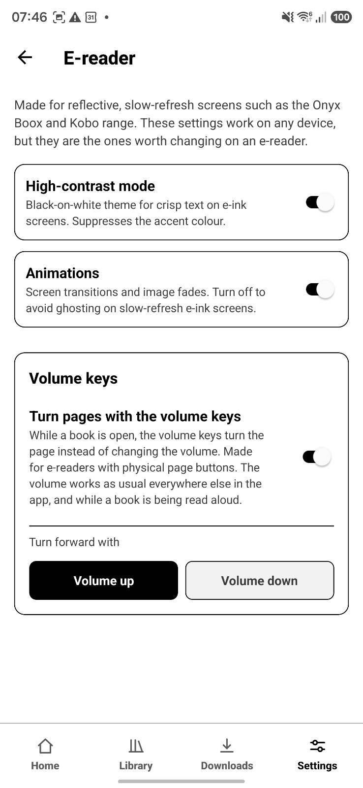 OPDSy e-reader settings with high-contrast mode turned on, showing the black-on-white theme and the choice of which volume key turns the page forward